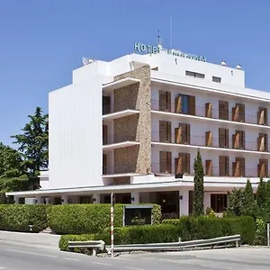 Emporda Hotell